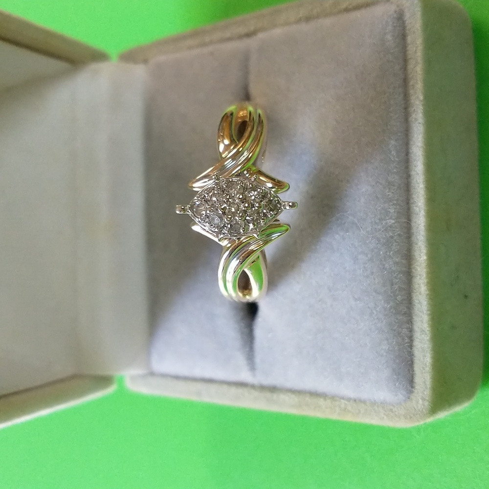 14k solid gold diamond cluster cocktail ring - Picture 7 of 7